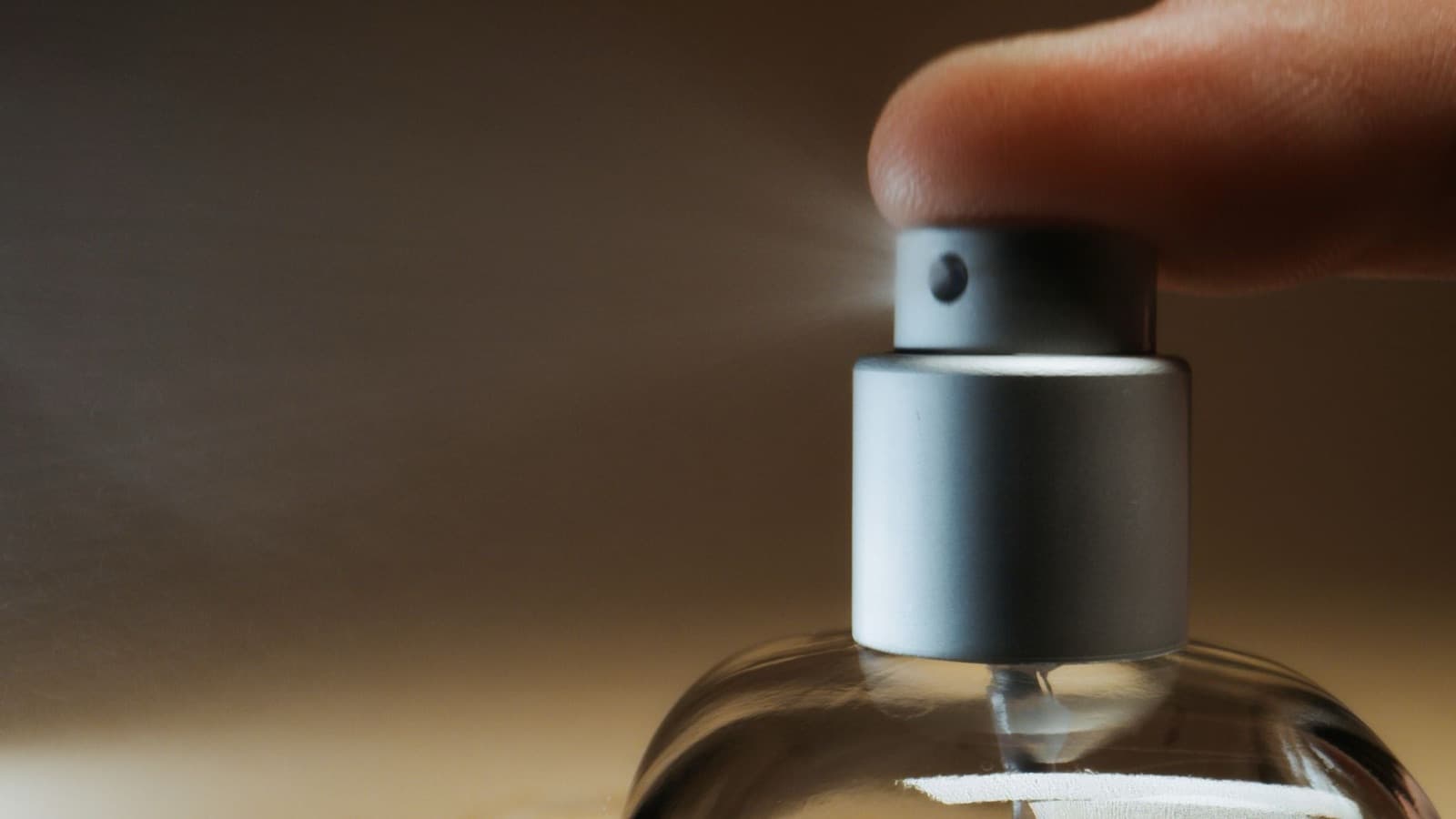 Eau de Toilette ou Eau de Parfum : quelle différence ?